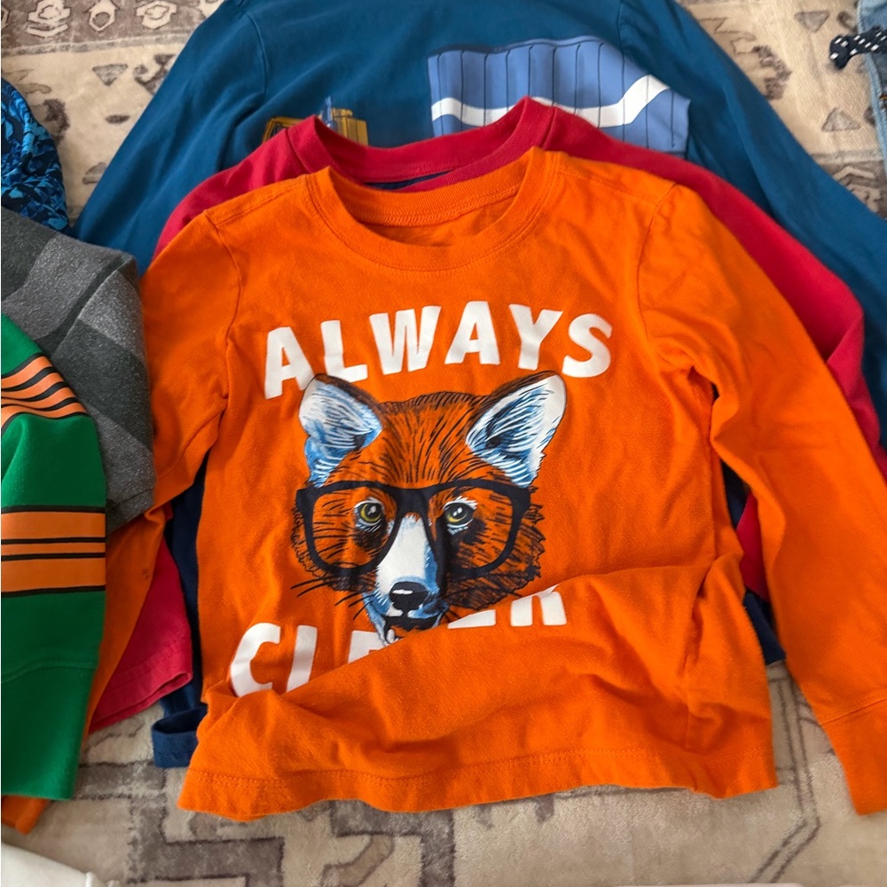 Boys 4T clothing bundle - Picture 6 of 12